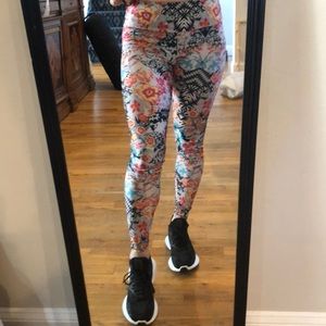 Onzie Leggings